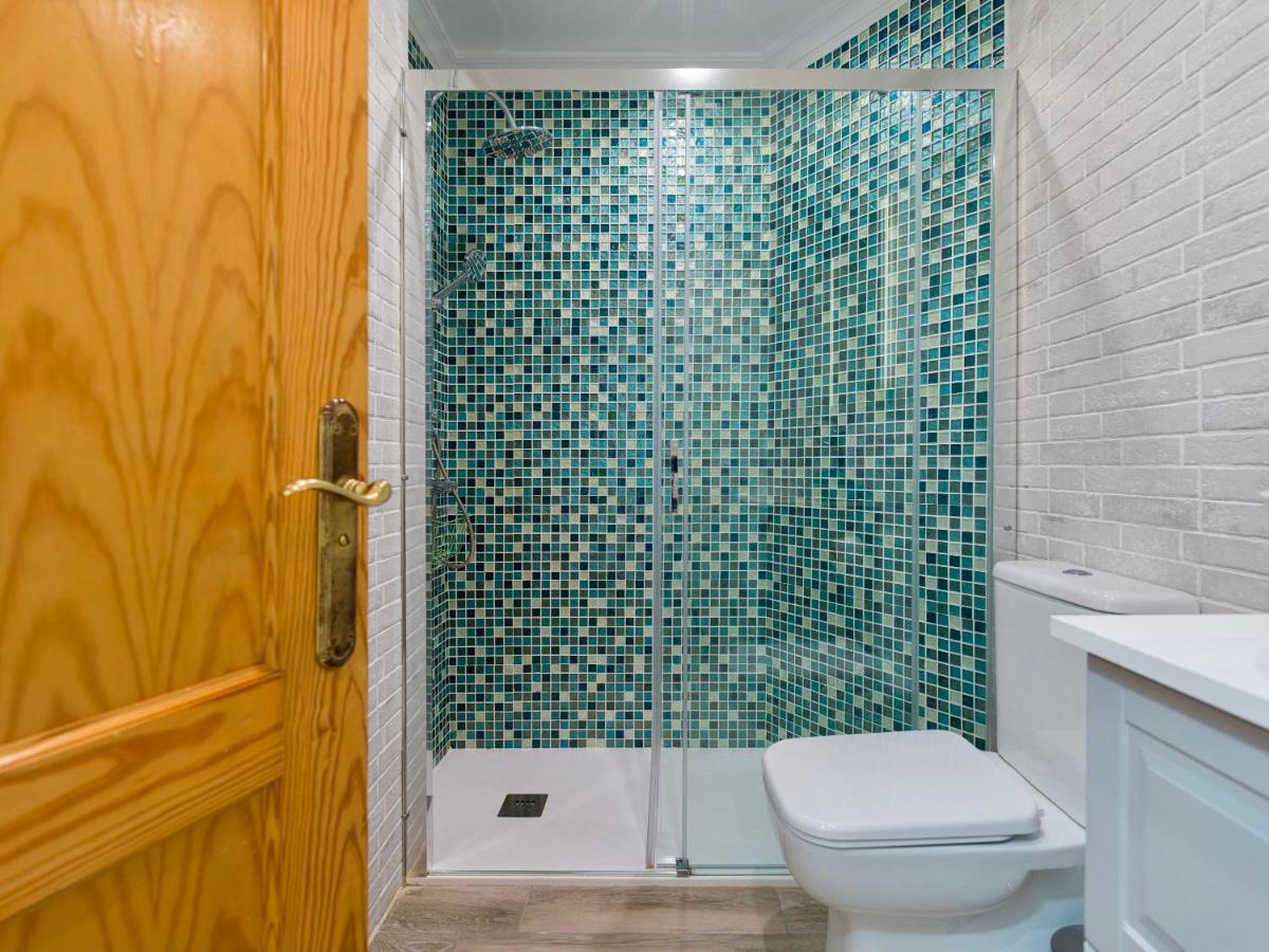 2 Bedrooms & Spectacular Views In Best Part Of Las Canteras Las Palmas de Gran Canaria Kültér fotó